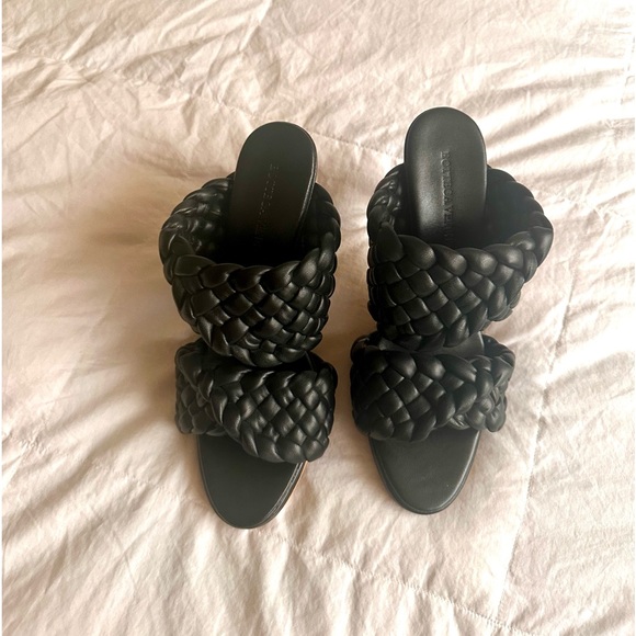 Bottega Veneta curved heel - Picture 5 of 6